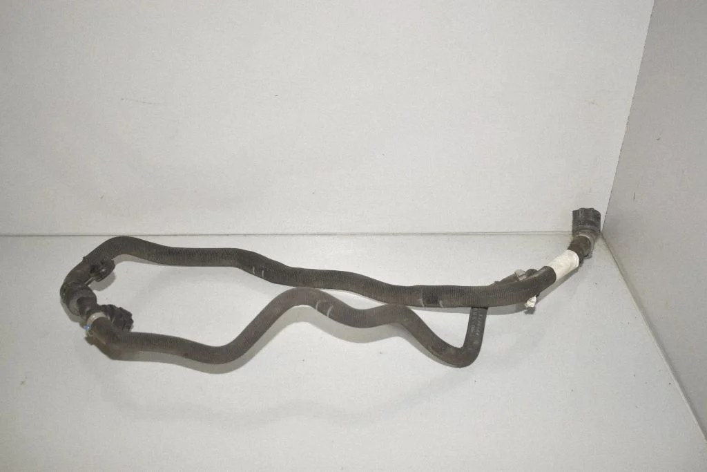 Engine coolant pipe/hose 8656445