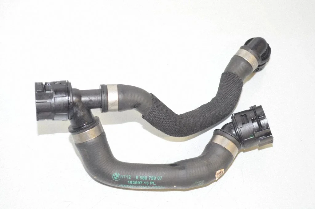Engine coolant pipe/hose 8580759