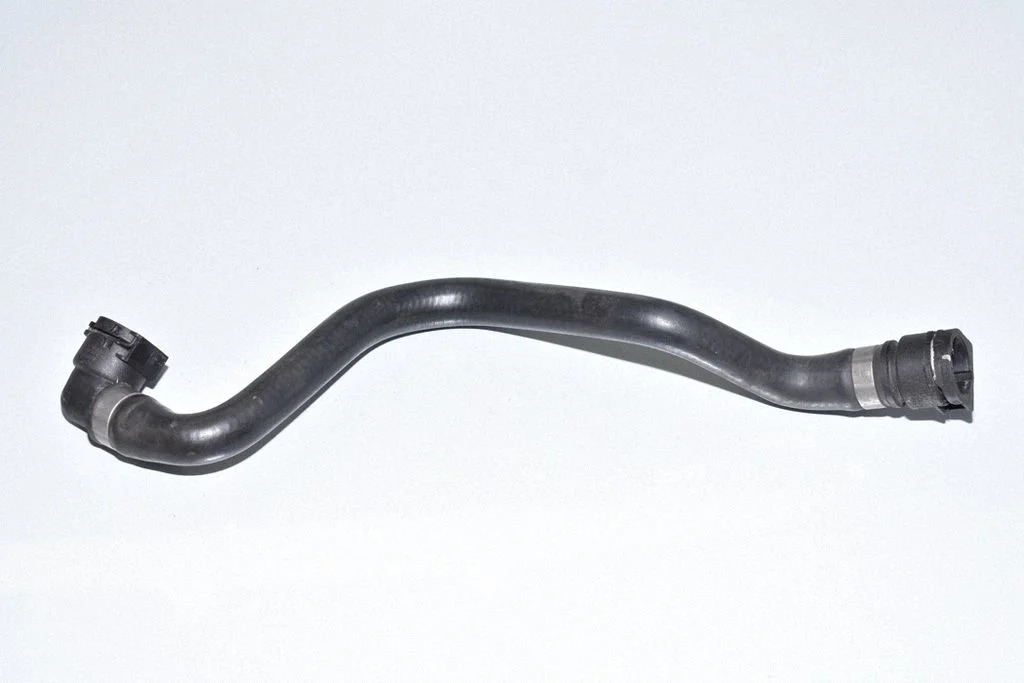 Engine coolant pipe/hose 7500752