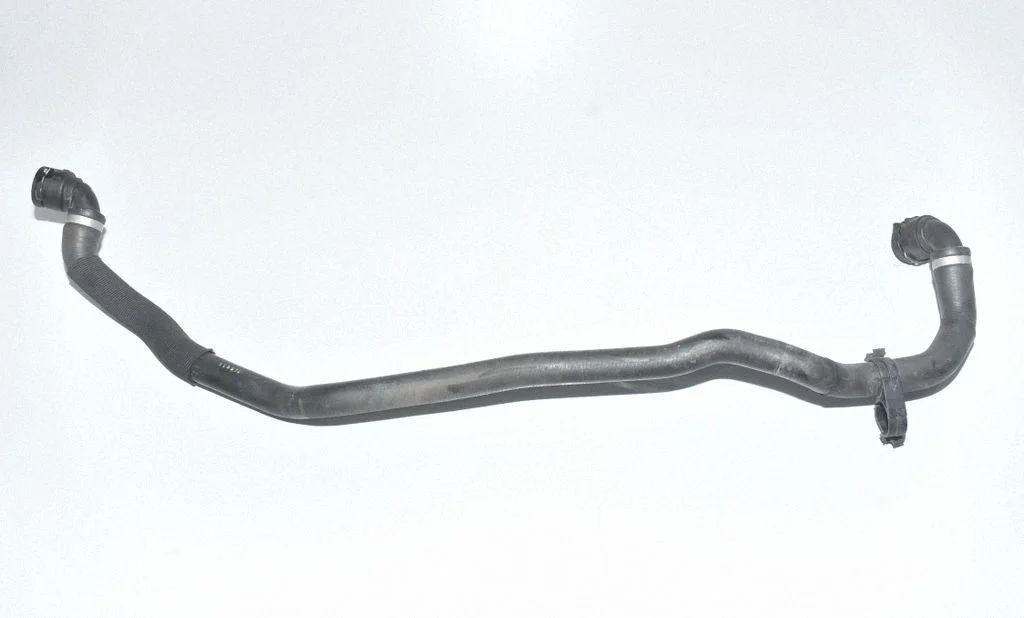 Motora dzesēšanas caurule (-es)/šļūtene (-es) – BMW 3. sērija E90 E91 (2005-2012)
