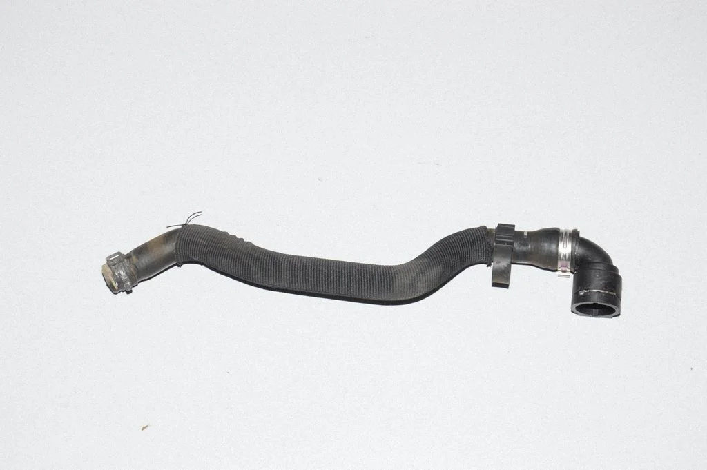 Engine coolant pipe/hose 7623678