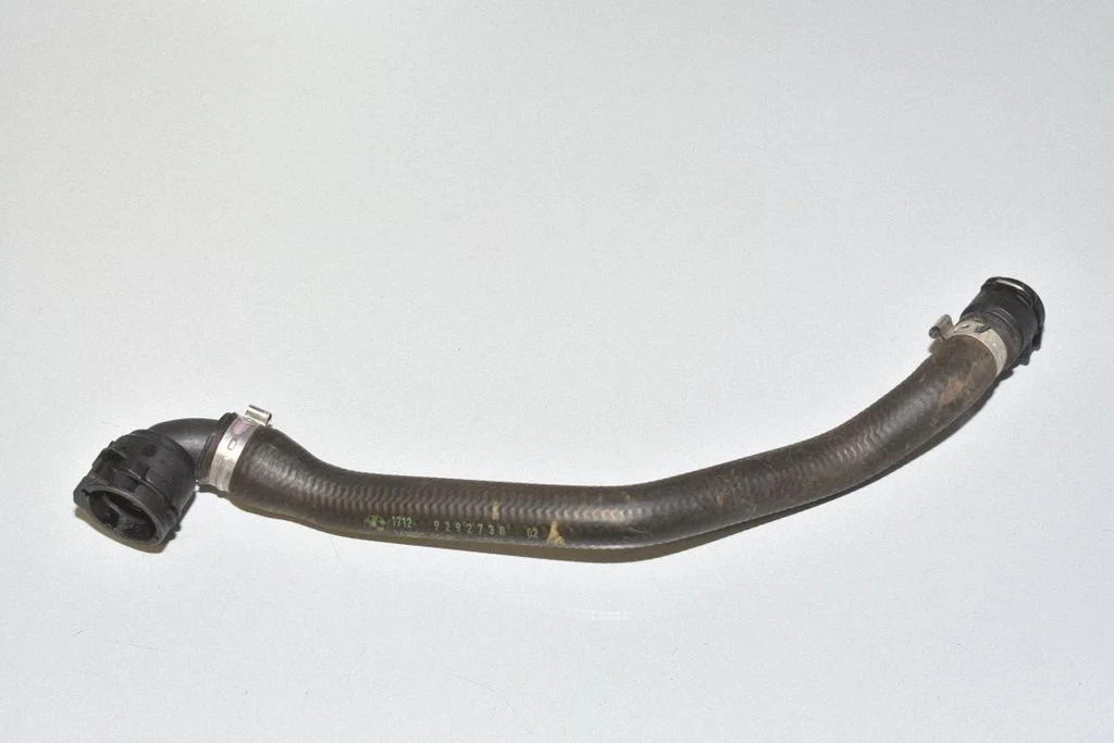 Engine coolant pipe/hose 9292730