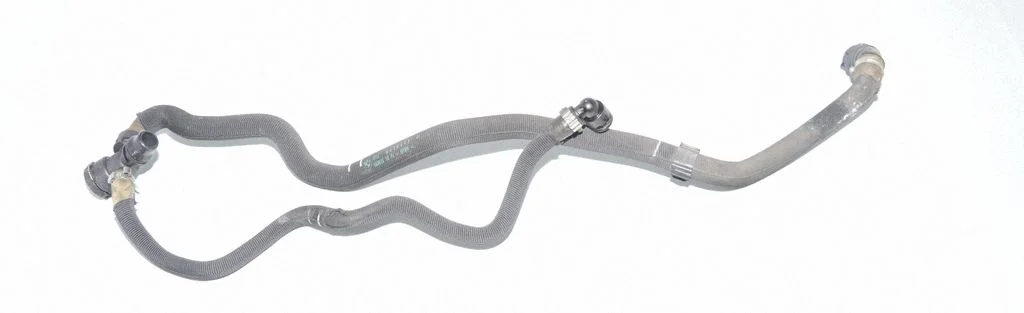 Engine coolant pipe/hose 8656443