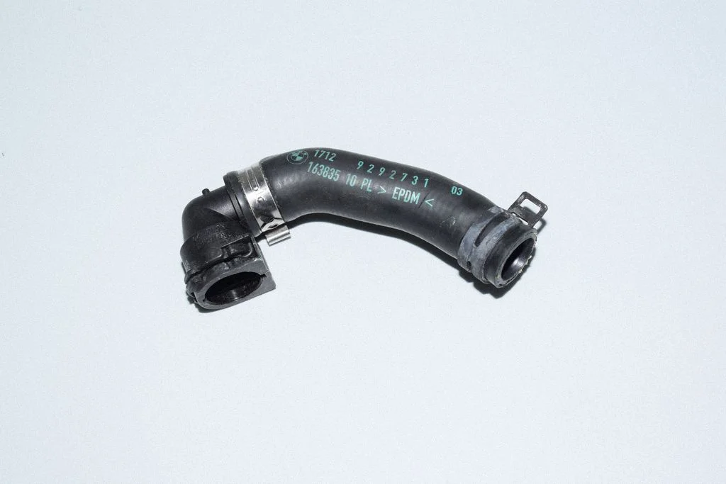 Engine coolant pipe/hose 9292731