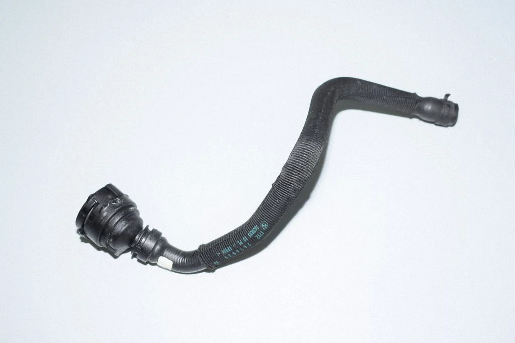 Engine coolant pipe/hose 7616035