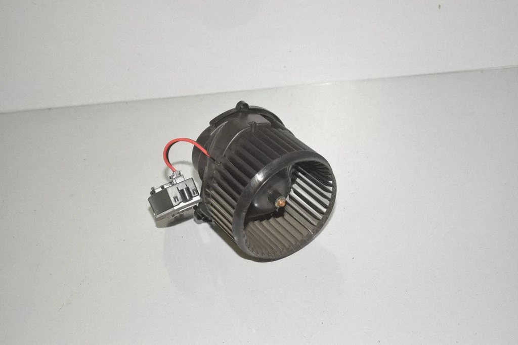 Heater fan/blower 9297752