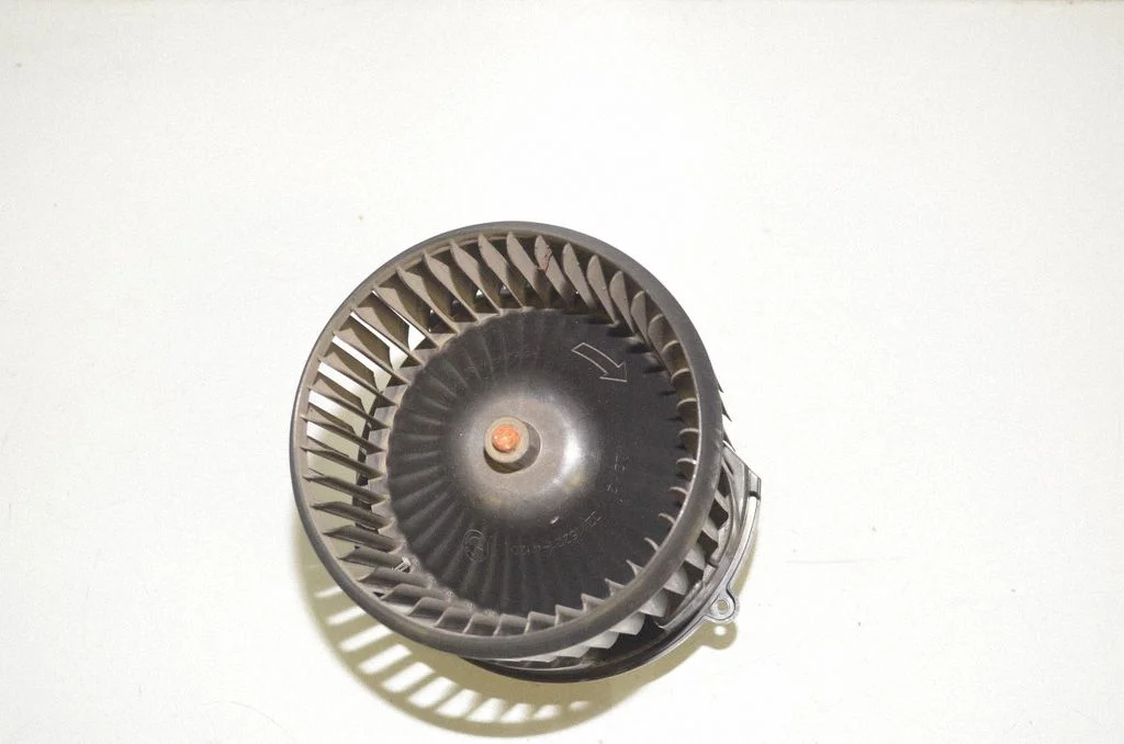 Heater fan/blower 9297752