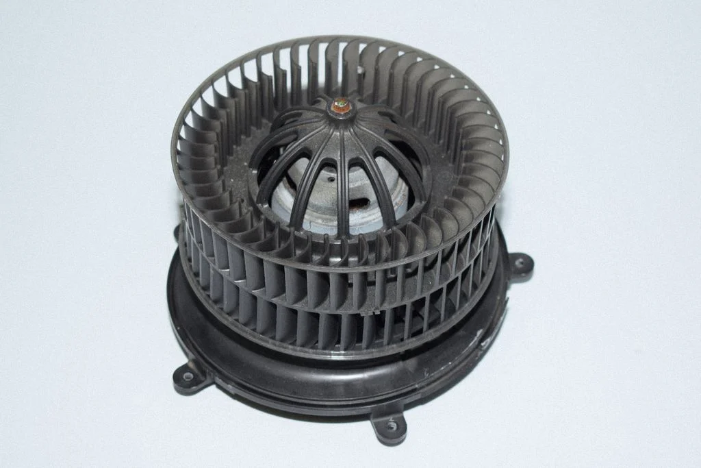 Heater fan/blower – BMW 7 Series E65 E66 (2001-2008)