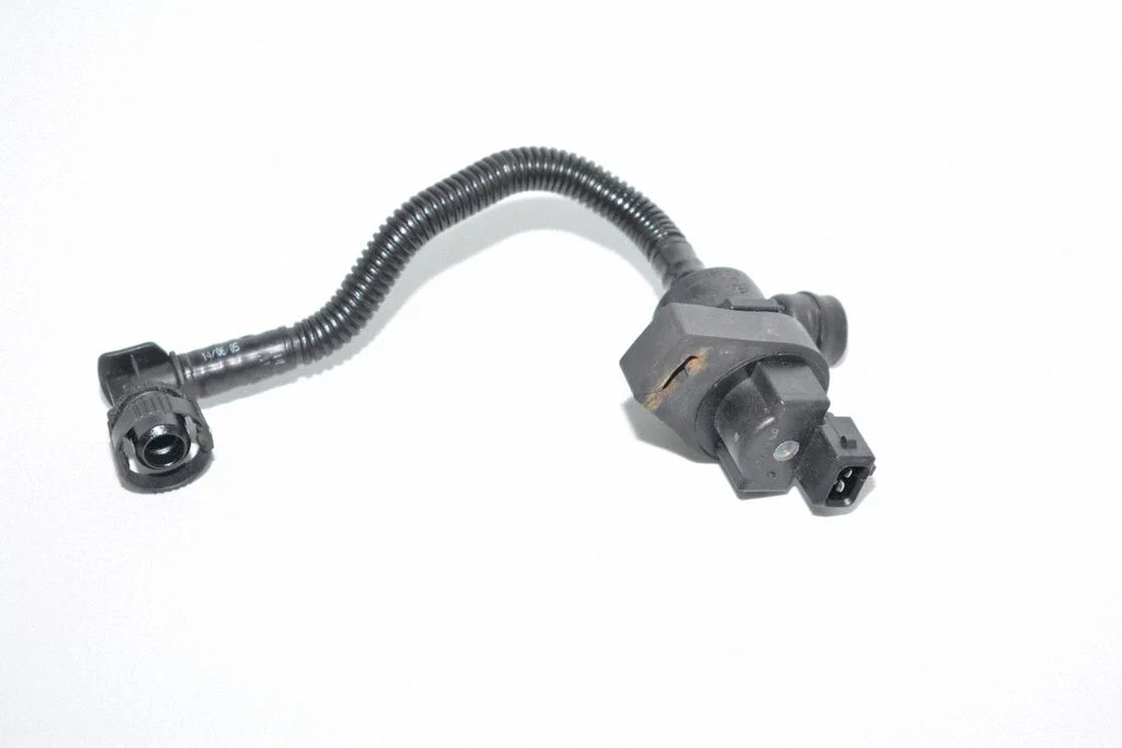 Zawór elektromagnetyczny turbo 7512581