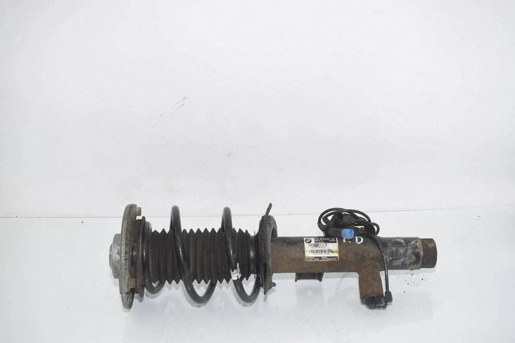 Front shock absorber/damper 6793906