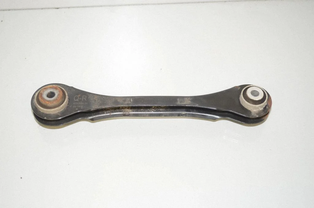 Rear upper control arm/wishbone 6792544