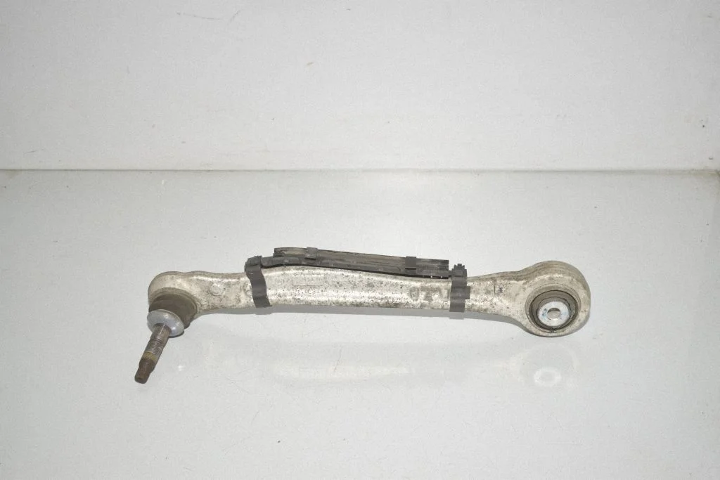 Rear upper control arm/wishbone 6795047