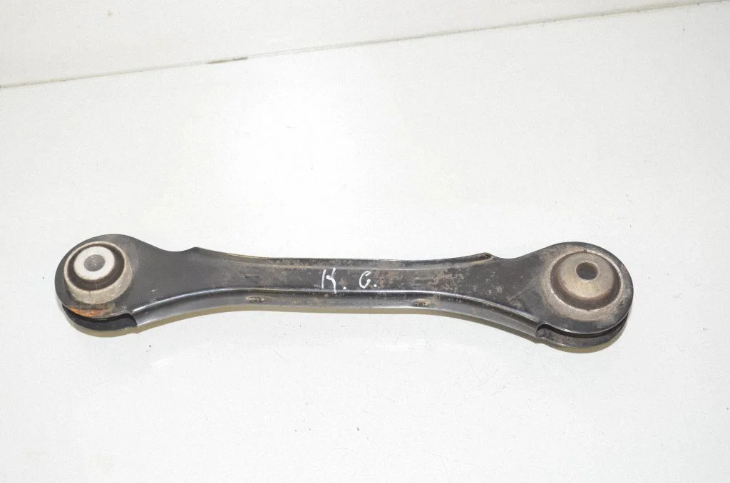Rear upper control arm/wishbone 6792519