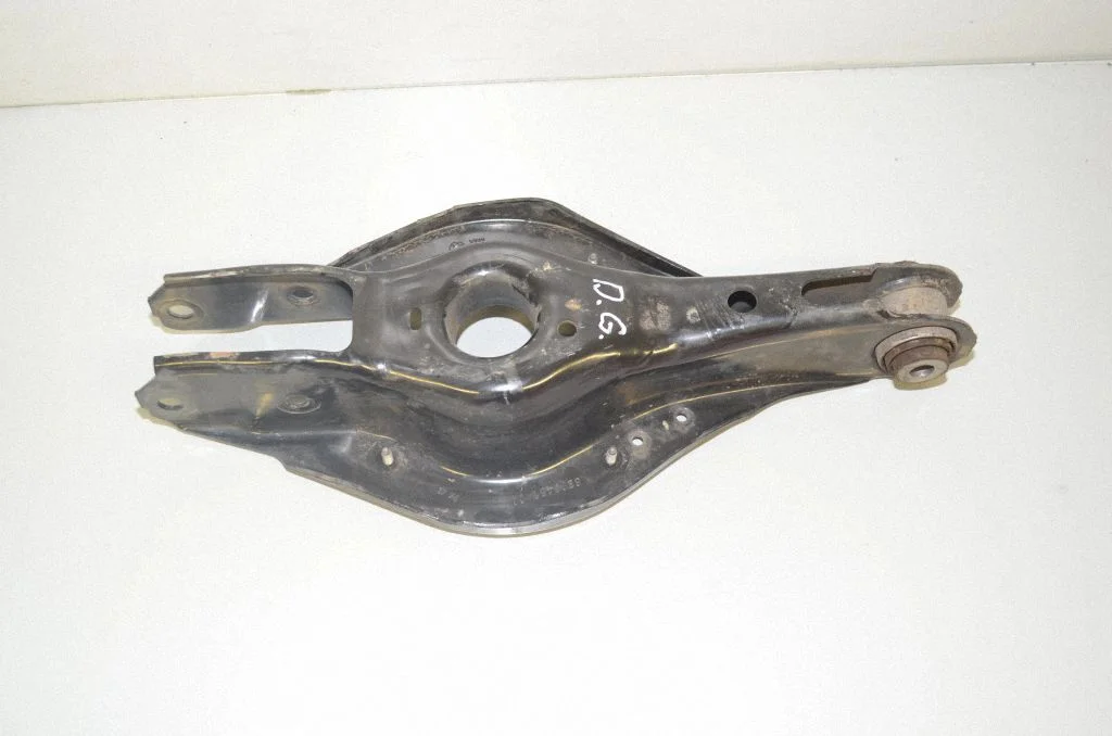 Rear upper control arm/wishbone 6886451