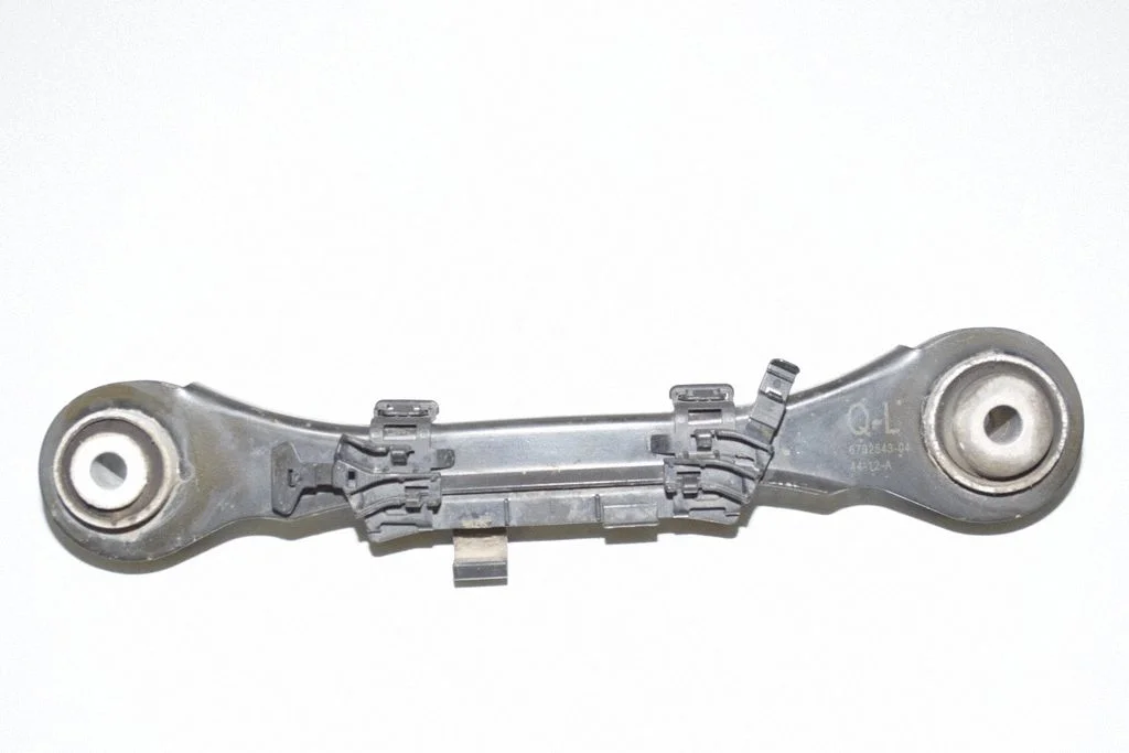 Tagumine ülemine õõtshoob 6792543