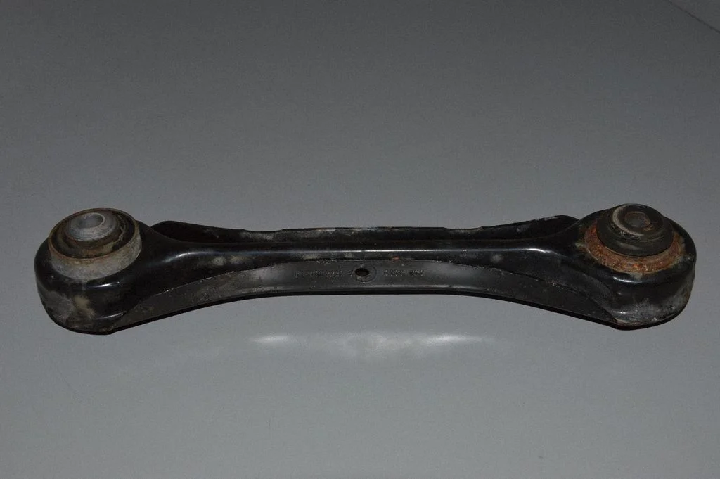 Rear upper control arm/wishbone – BMW 1 Series E81 E87 (2004-2011)