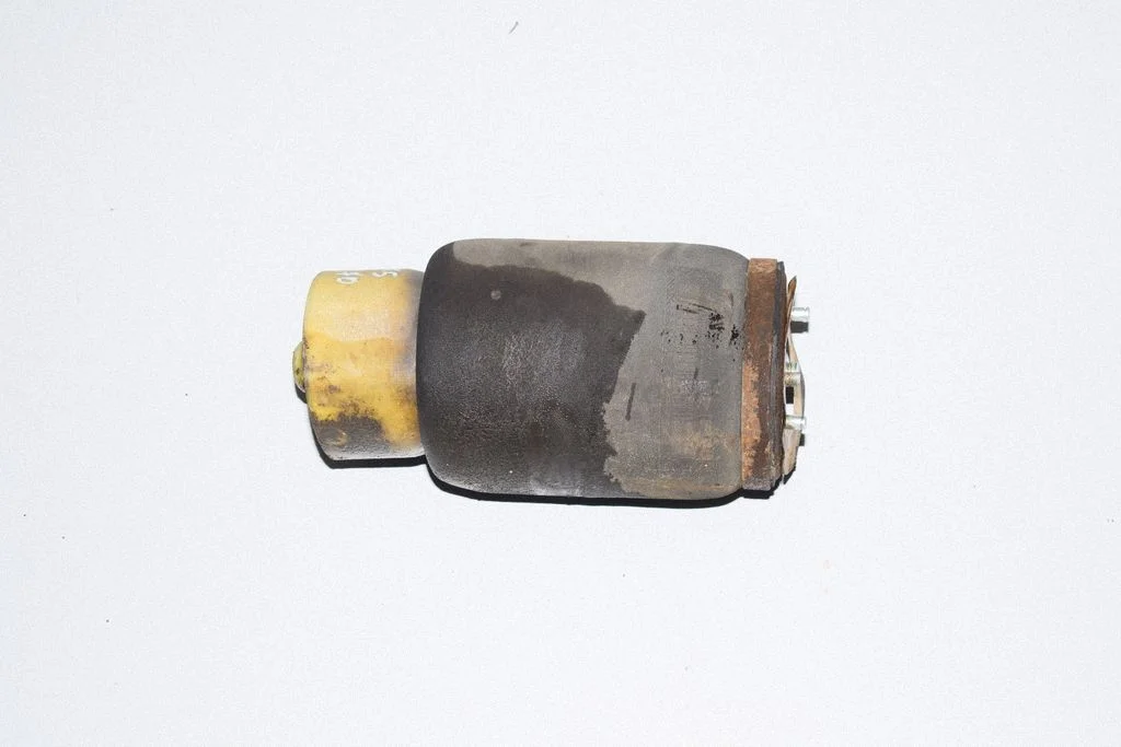 Aizmugurējais pneimatiskais (gaisa) spilvens – BMW X5 E53 (1999-2006)
