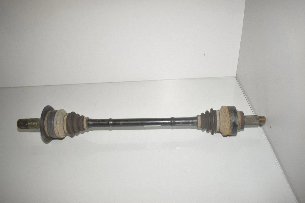 Rear driveshaft 7597690