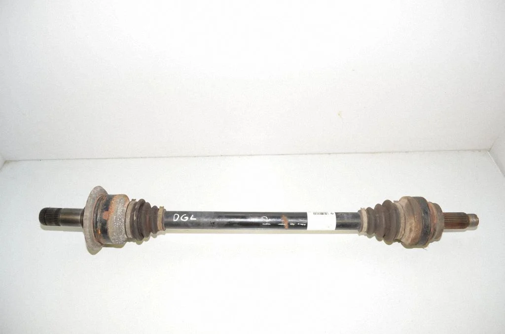 Tagumine pooltelg 8609842