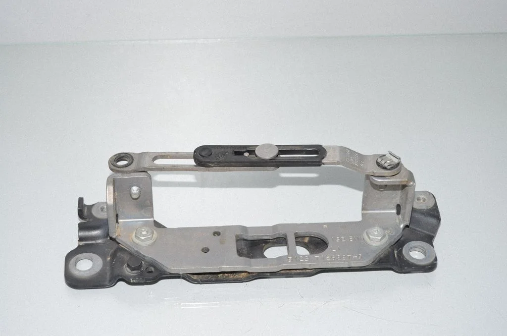 Mootorikapoti hinged – BMW 5-seeria F10 F11 (2009-2016)
