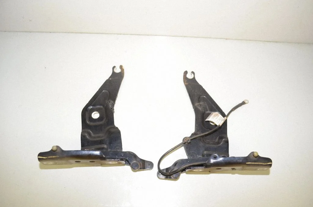 Mootorikapoti hinged – BMW X5 E70 (2006-2013)