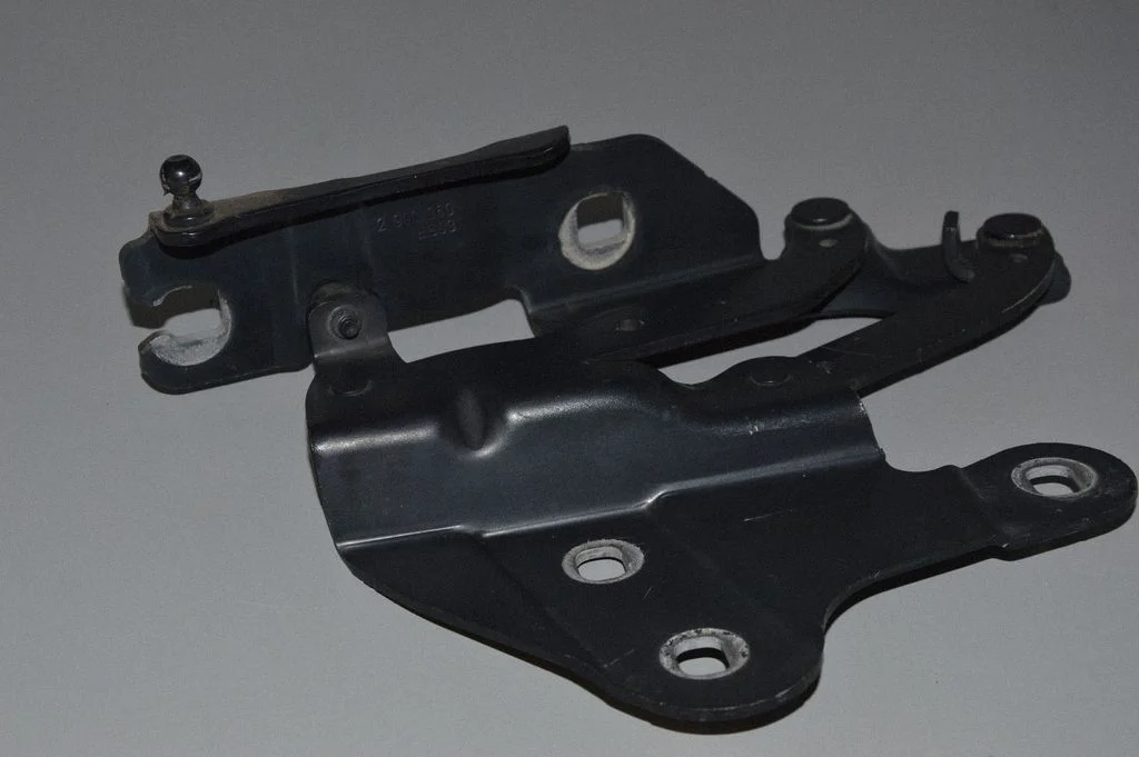 Mootorikapoti hinged 2990360 – BMW X1 E84 (2009-2015)