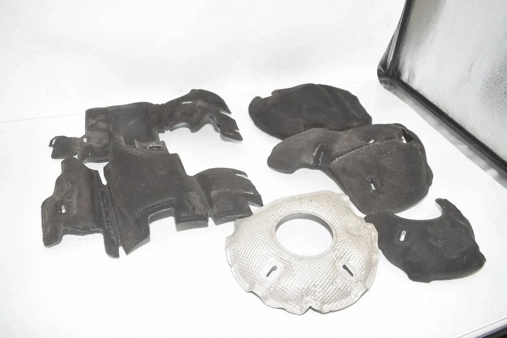 Engine bonnet/hood sound/heat insulation 7643218