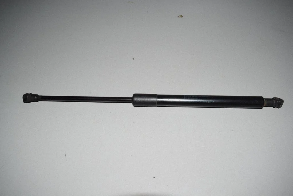 Mootorikapoti amortisaator 7060550