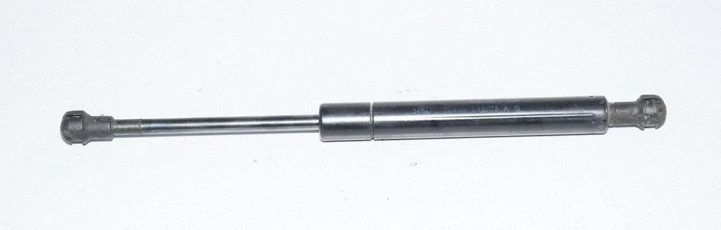 Motora pārsega amortizators 8402551