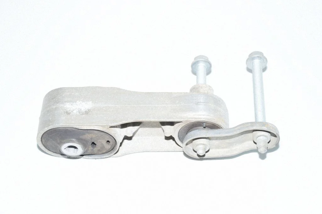 Gearbox mount 6793362