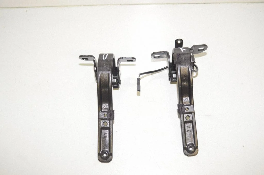 Tailgate/trunk/boot hinge 7296774