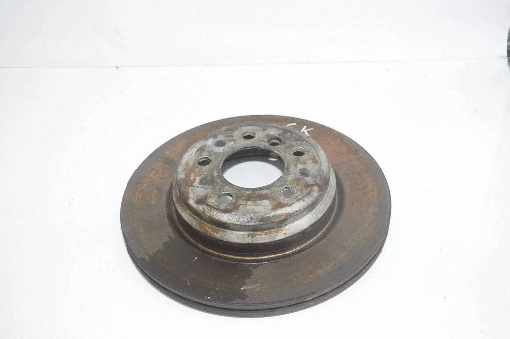 Rear brake disc 6864899