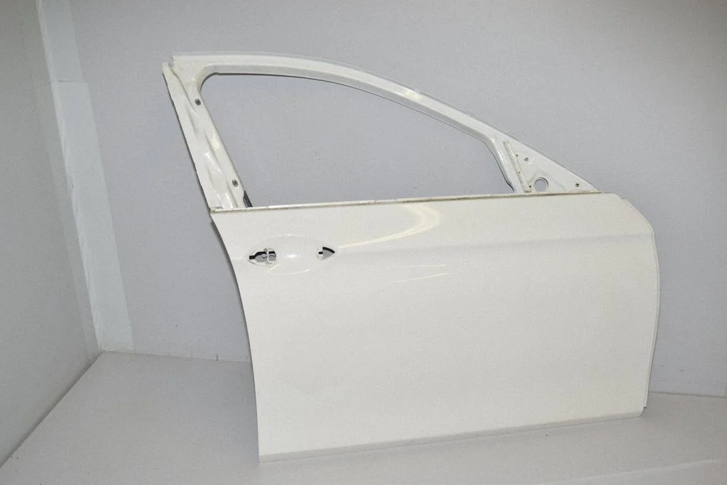 Priekinės durys