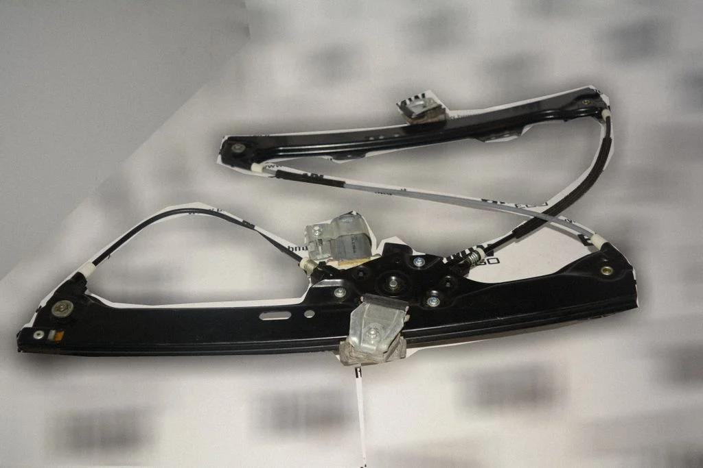 Priekinio el. lango pakėlimo mechanizmo komplektas