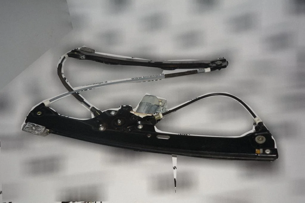 Priekinio el. lango pakėlimo mechanizmo komplektas