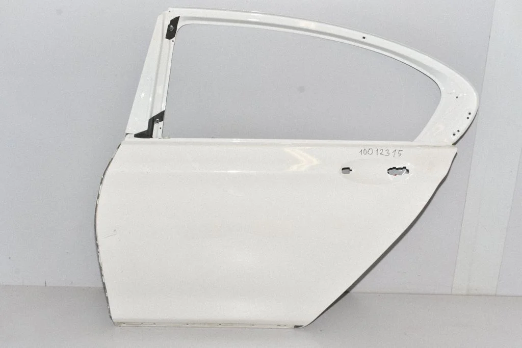 Rear door – left