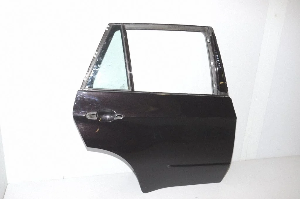 Rear door – right
