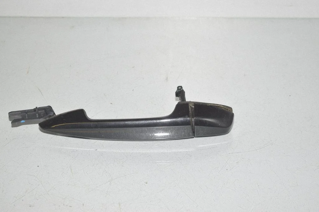 Tagaukse välimine käepide – BMW 2-seeria F45 (2014-2021)