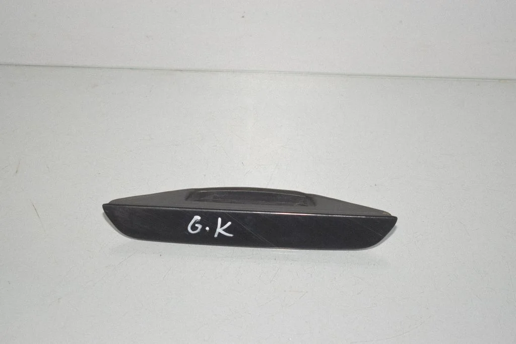 Tagaukse välimine käepide – BMW X1 U11 (2022-)