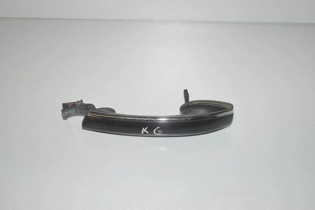 Rear door exterior handle 7411029