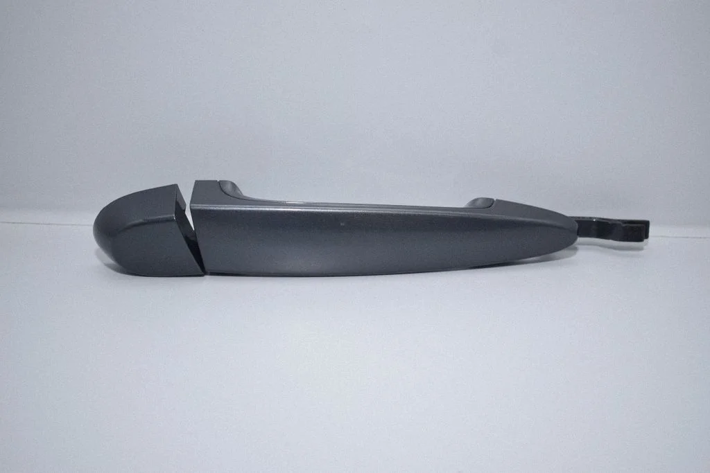Rear door exterior handle – right