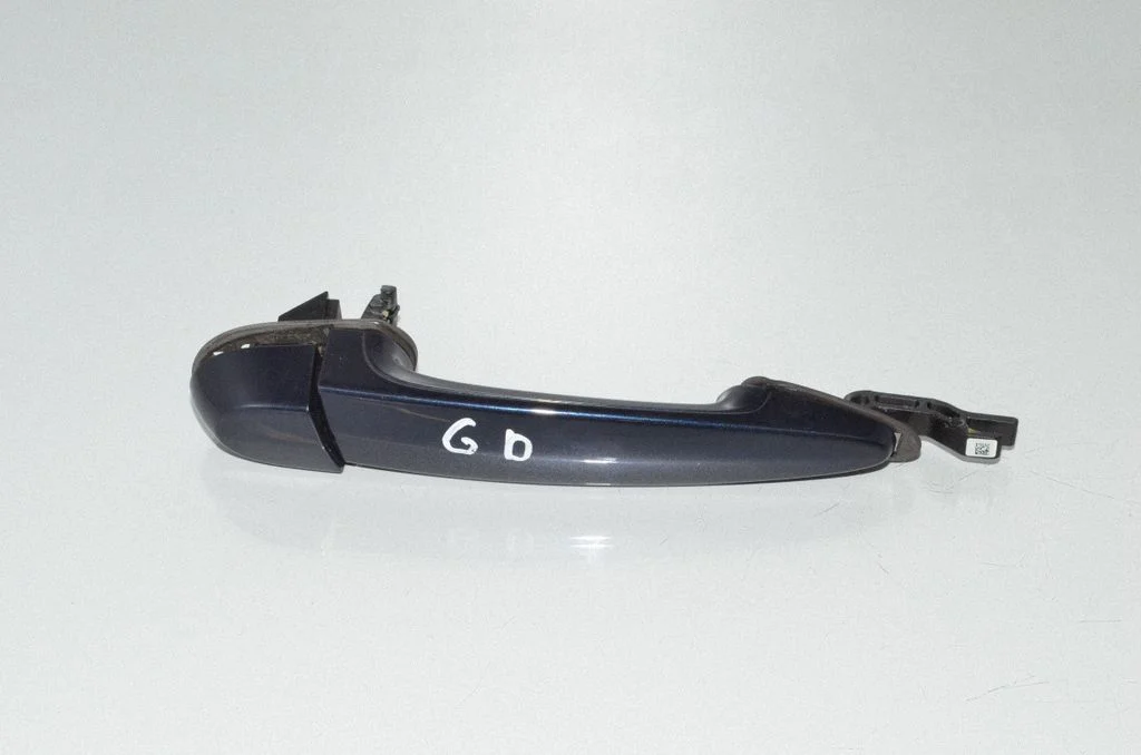 Rear door exterior handle – right