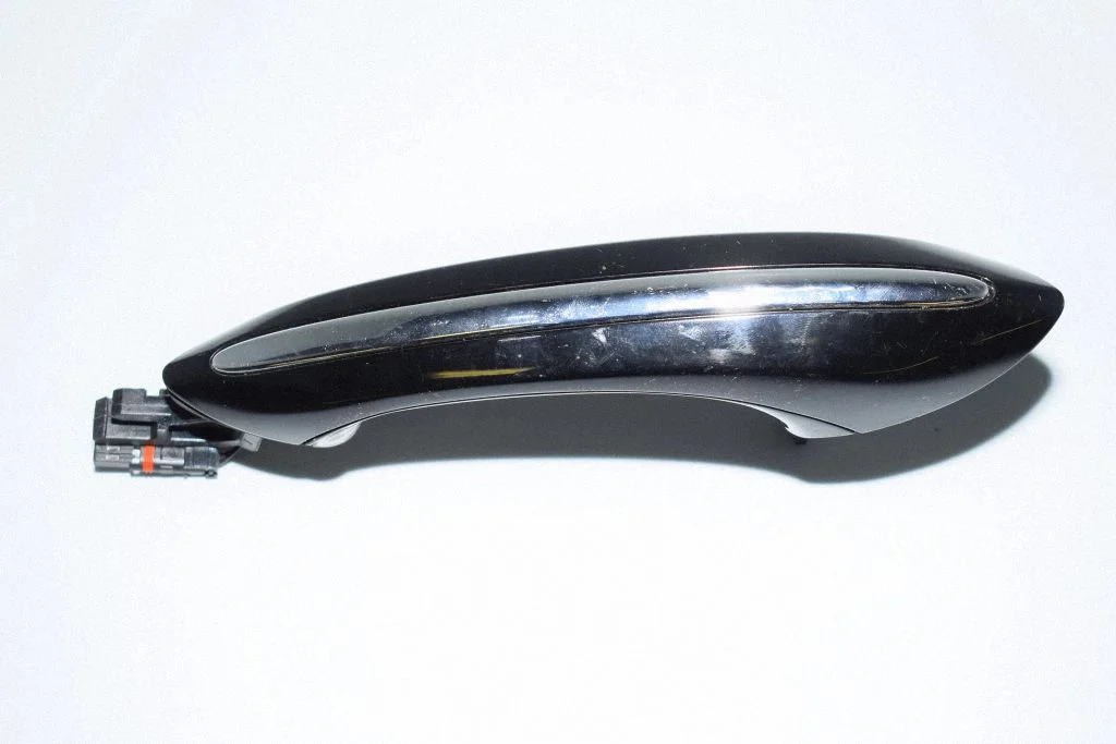 Rear door exterior handle – rear left