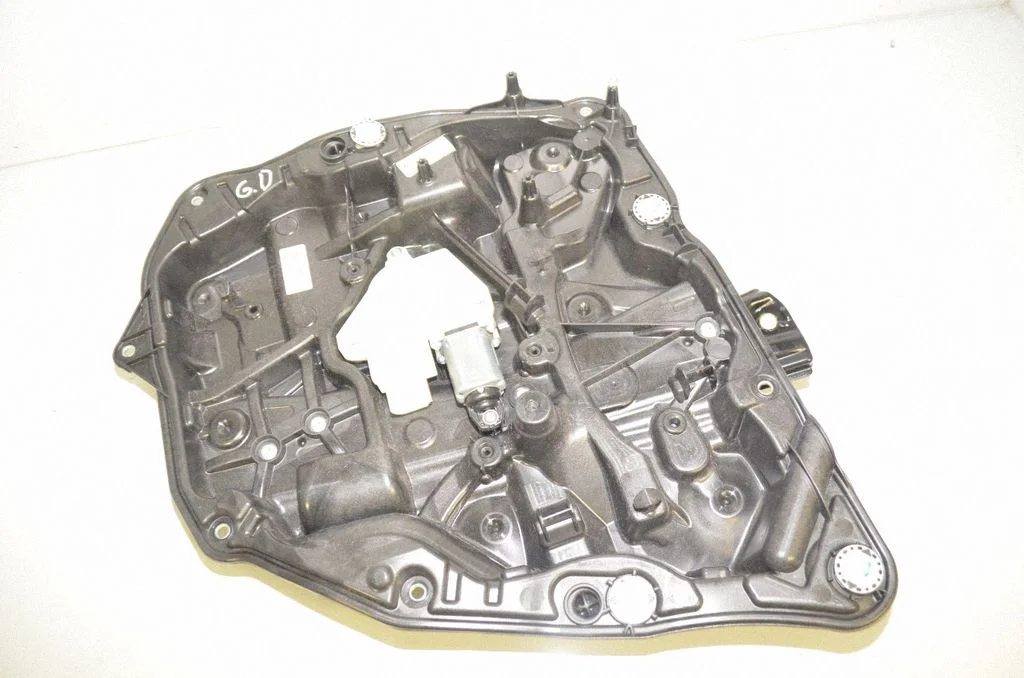 Rear door window regulator with motor 7365168