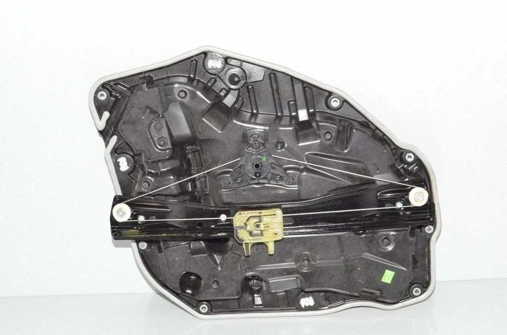 Rear door window regulator with motor – BMW X7 G07 (2018-)