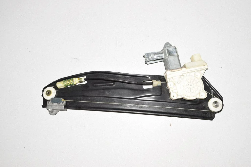 El. Lango pakėlimo mechanizmo komplektas