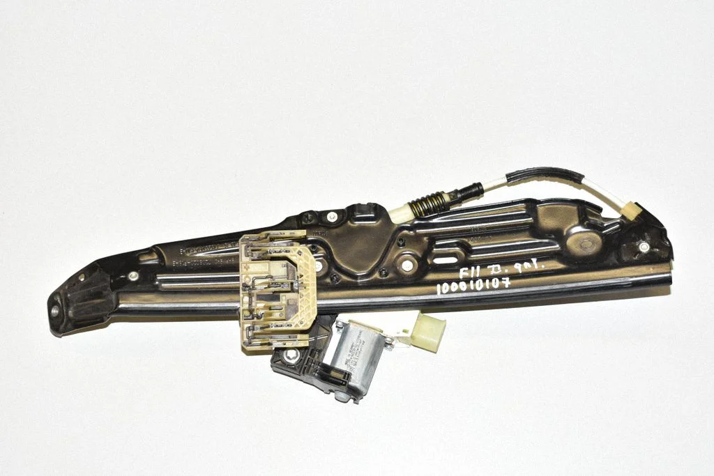 El. Lango pakėlimo mechanizmo komplektas