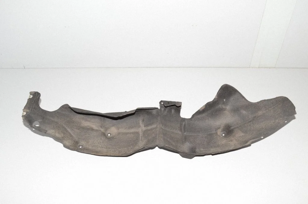 Rear arch fender liner splash guards – right