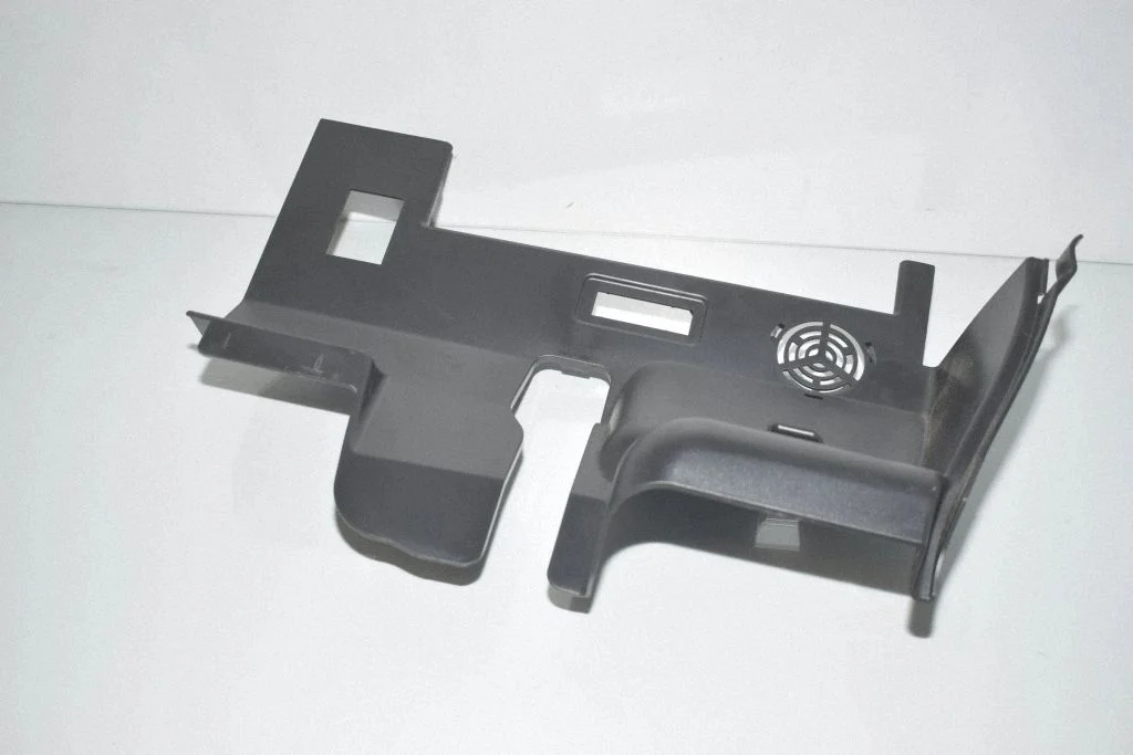 Dashboard lower bottom trim panel 9283030