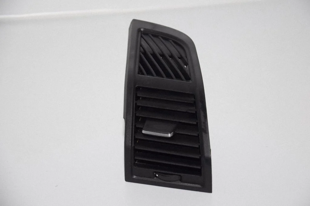 Dashboard side air vent grill/cover trim